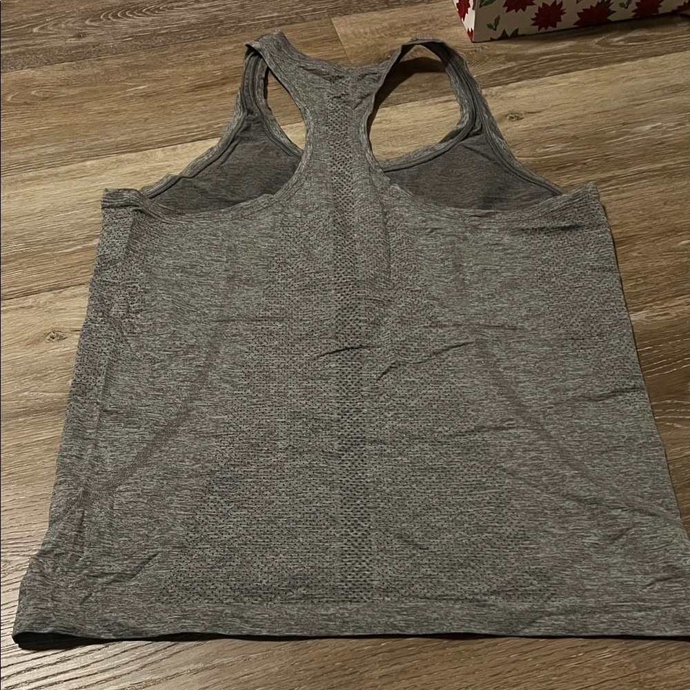 lululemon athletica Swiftly Tech Tank Top - Picture 4 of 4